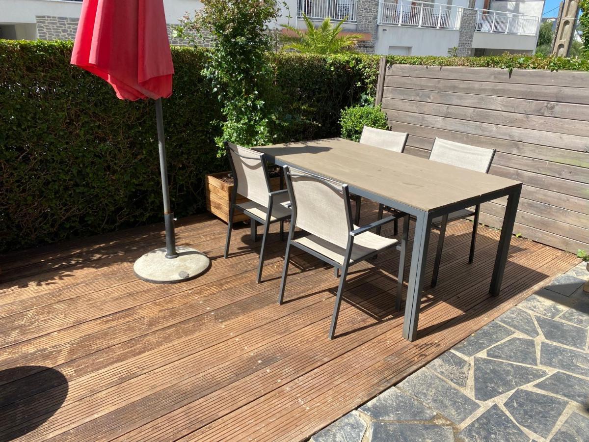 Appartement Terrasse Privee Grande Plage A 100 M - Parking Gratuit Сен-Каст-ле-Гільдо Екстер'єр фото